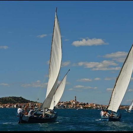 Rooms & Apartments Marinero Betina  Bagian luar foto
