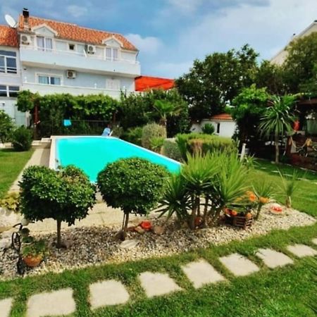 Rooms & Apartments Marinero Betina  Bagian luar foto