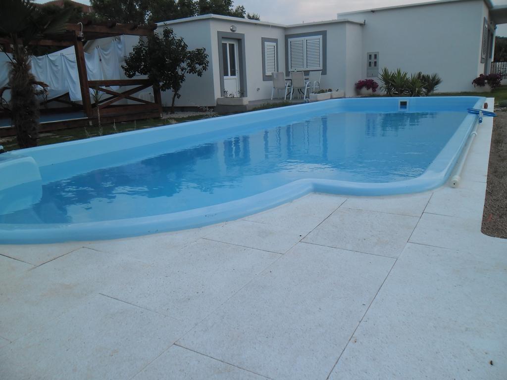 Rooms & Apartments Marinero Betina  Ruang foto
