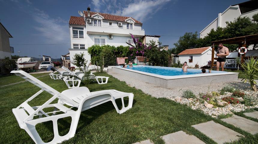 Rooms & Apartments Marinero Betina  Bagian luar foto