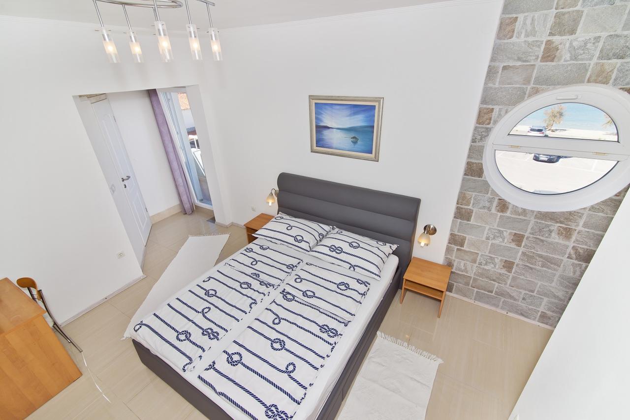 Rooms & Apartments Marinero Betina  Bagian luar foto